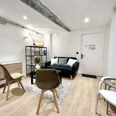 B Ot Le Cocon De La Prefecture - Old Town Apartment