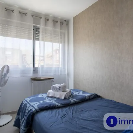 Appartement Proche Aéroport *