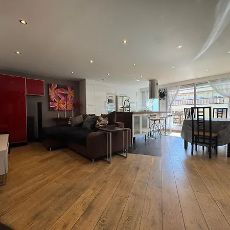 Apartment Siena - 6 Personnes Avec Terrasse Et Jacuzzi Plein Coeur Centre-ville Quartier Du Port De