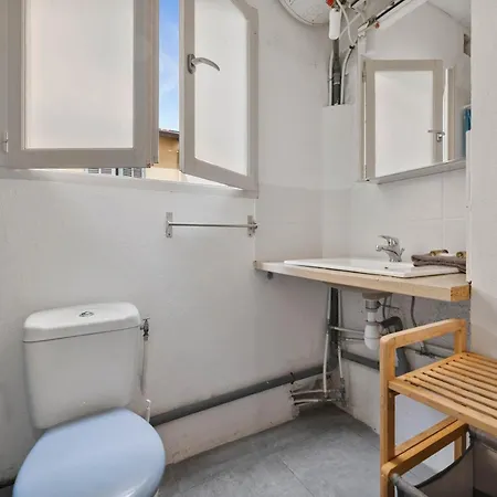 Et Confortable 2 P Cozy Apartment Nice