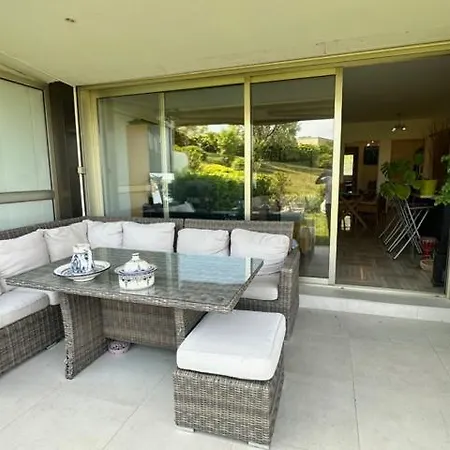 Spacieux Appartement, Jardin, Vue Mer, Calme Appartement *