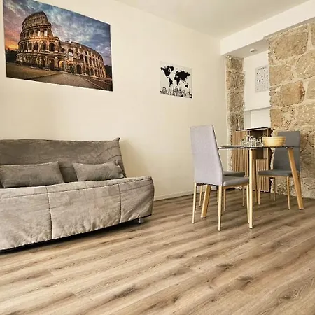 Apartment T2 With Contemporary Design And Air Conditioning