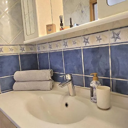 T2 With Contemporary Design And Air Conditioning Apartment