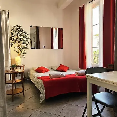 Apartment Cocoon Moderne, Close To Train Station & Shops *