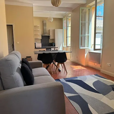 Ste Reparate - Cosy 2 Pieces Vue Cathedrale Appartement *