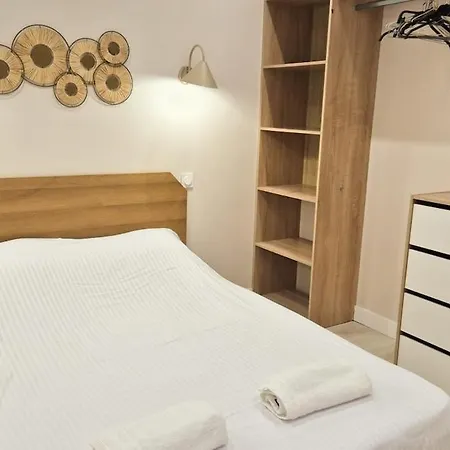 Cosy, Climatisation, Proche Apartment Nice