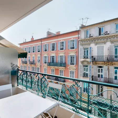 Guestready - Cosy With Terrace In Carre D'or Apartment