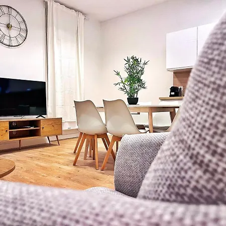 Appartement Rf102 - Magnifique Et Spacieux 3 Pièces