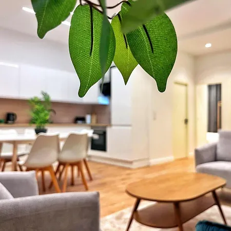 Appartement Rf102 - Magnifique Et Spacieux 3 Pièces *