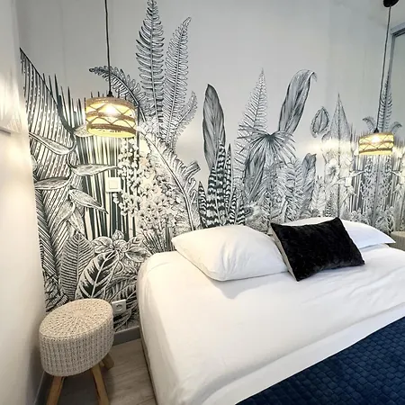 Riviera - Amazing 1 Bedroom Terrace Old Town Promenade Des Loft Providence 3*