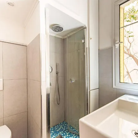 Appartement Fleur- Cosy Studio, 200 Promenade Des Et Negresco, Wifi, Climatisation- Calme