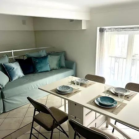 Cozy Near The With With Aircon Apartment Nice