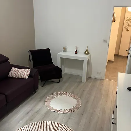 Nice, Jolie A 6 Min A Pied De La Apartment
