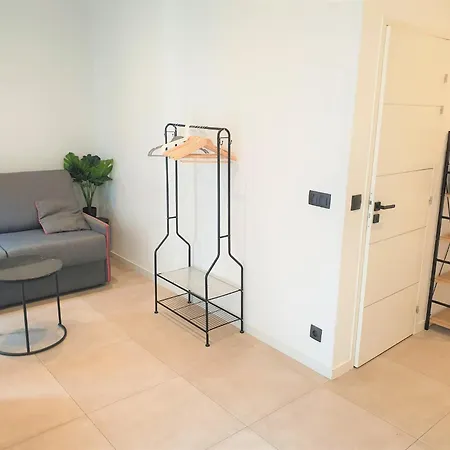 Apartment Centre 306 *