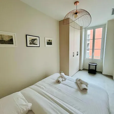 Apartment Charming In Port De Nice
