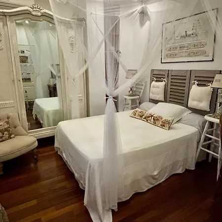 Bed & Breakfast Cocon Cosy Romantique A 5 Minutes A Pied 3*
