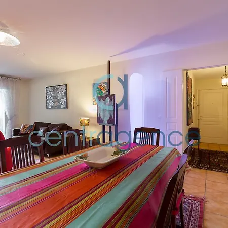 - 2 Chambres - Le Port Apartment *