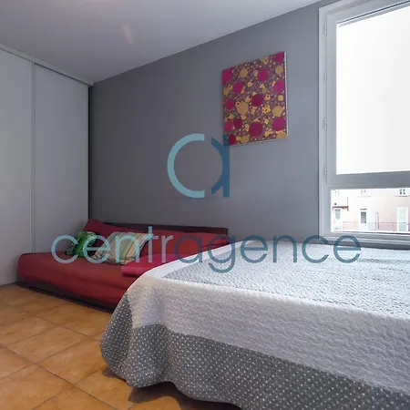 - 2 Chambres - Le Port Apartment *