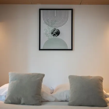 Chic 2-room - Place Du Pin * Nice