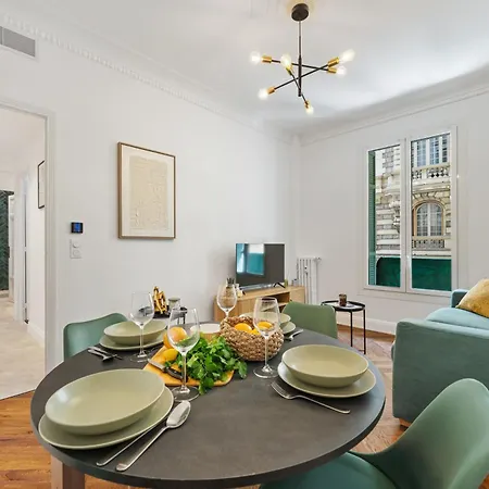 Chic 2-room - Place Du Pin Appartement *