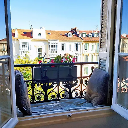 Appartement 28 M2 Hypercenter Garden View Elevator *