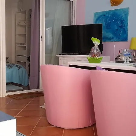 Exclusive Dans 2 Pieces 40 M2 Atypique Original Dans Grande Structure Type D'hote 80 M2 200 M Promenade Des Sejour Couette-café
