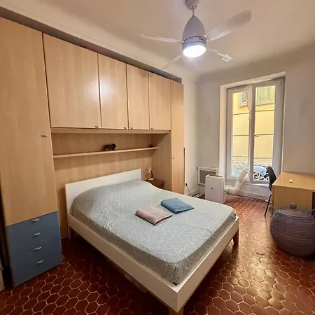 Climatise - Vieux Apartment