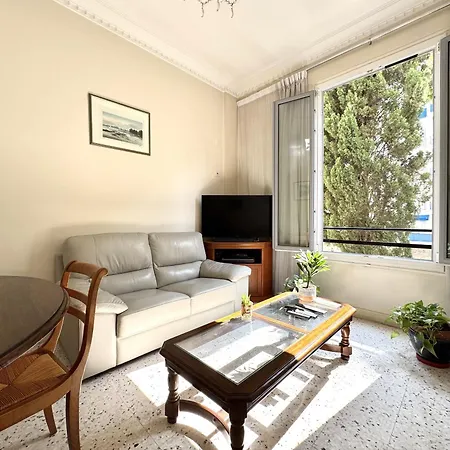Bb G Balcon Guiglia - Grimaldi - Musiciens Apartment *