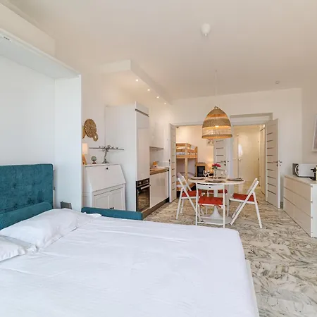 Apartment Sea View & Terrace Promenade Des