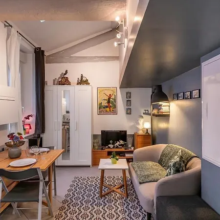 Cute Duplex *