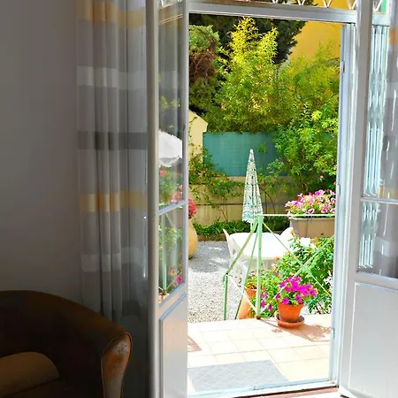 Apartment The Garden