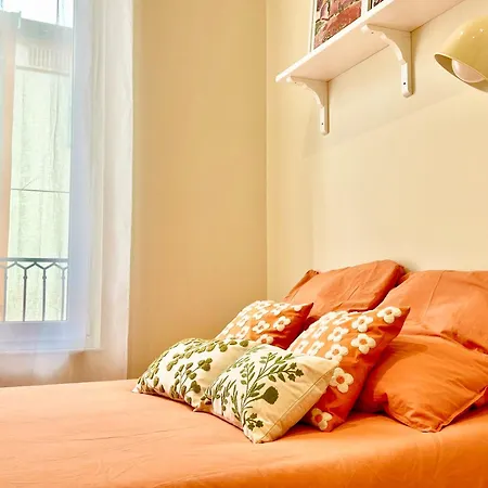 Le Petit - 4 Studios, 2 With Private Terrace - Centre Apartment Nice