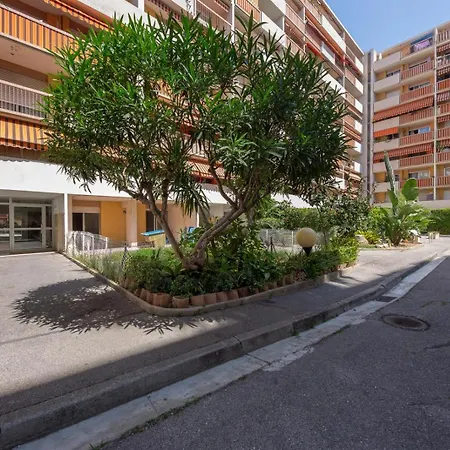 Apartment Bel Vue Proche De La Promenade Des Nice