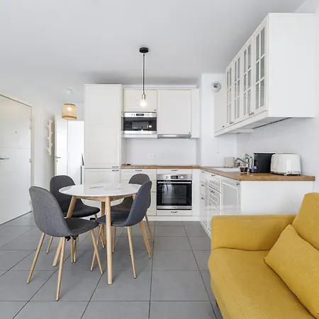 2 Pieces Lumineux Quartier Du Port Apartment Nice