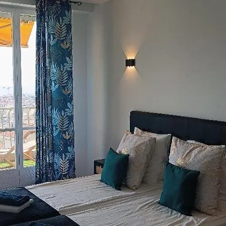 Vue Et Panoramique, 2 Chambres, 3 Lits *