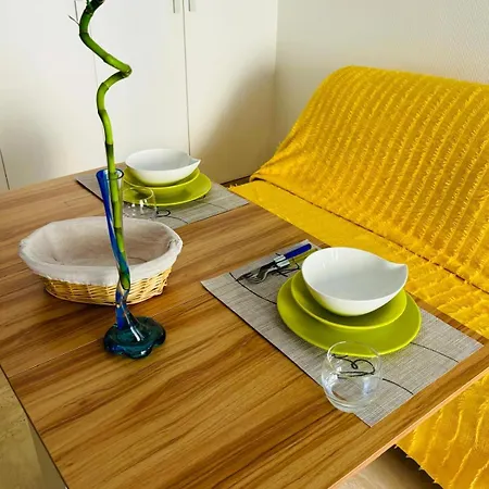 Appartement In A Private With Pool Nice