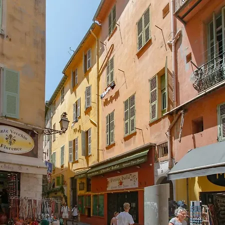 #3 Staywiz Us - Mascoinat 1bdr Old Town, Near Fan & Wifi