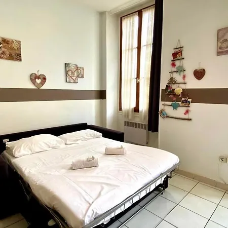 2 Pieces Avec Clim Proche Place Massena Apartment *