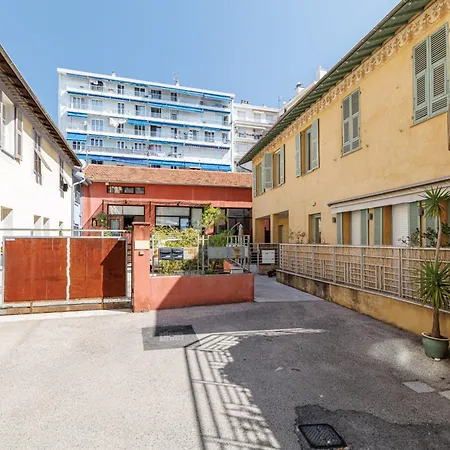 My Casa - France 82 - 2 -1 Min From The Sea - Parking Nice