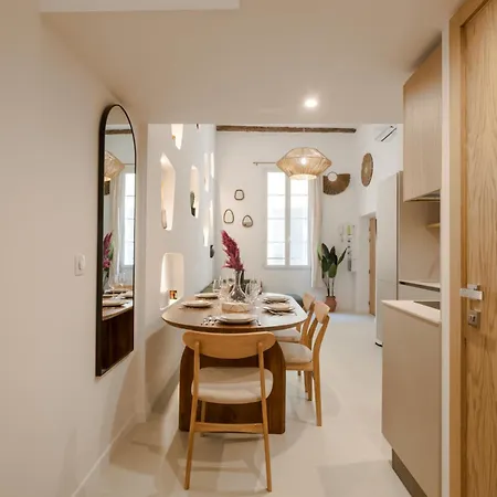 Apartment Kalliste - New Ac- Old Town-walk To Everything - Beach- Restaurants-supermarkets Nice