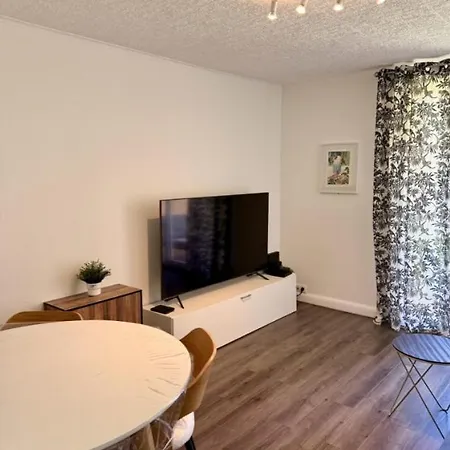 Appartement Peaceful Garden View, 20 Min From *