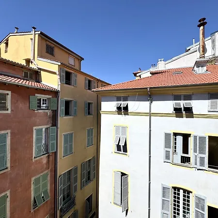 C Ot Maison De La Place - Old Town Appartement