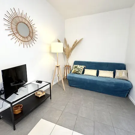 C Ot Maison De La Place - Old Town Appartement *