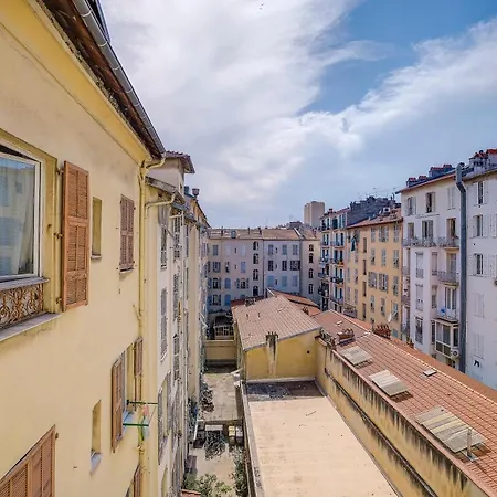Appartement Grand Centre De *
