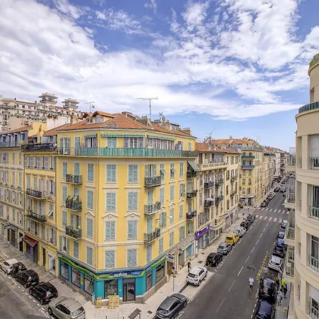 Grand Centre De Appartement *