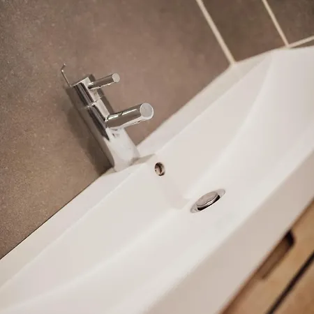 Appartement Le Chic, Plein Centre Avec Climatisation *