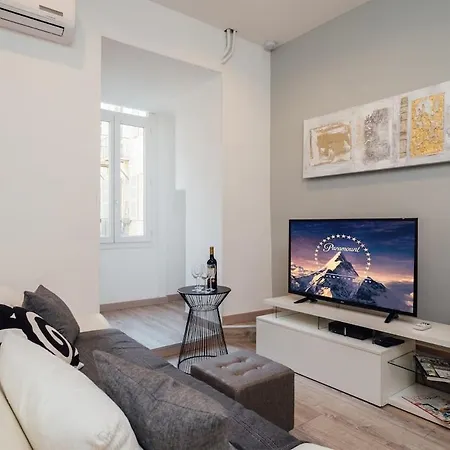 Le Notre Dame, Cosy En Plein Centre De
