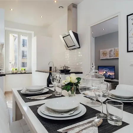 Apartment Le Notre Dame, Cosy En Plein Centre De Nice