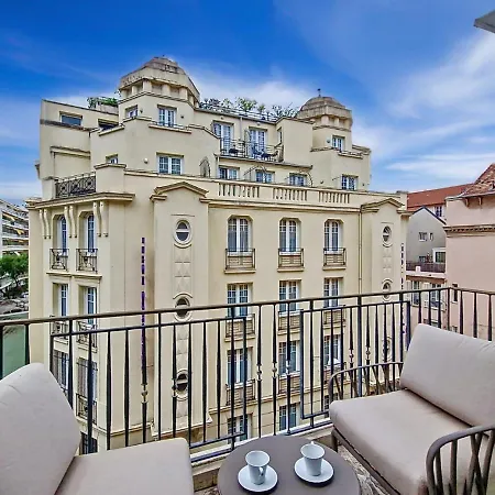 Appartement Nestor&jeeves - Victoria - Delux Center *