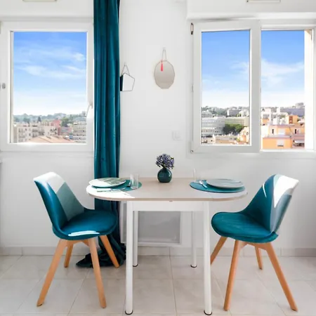 Apartment L'escapade - - Tram - Airport *